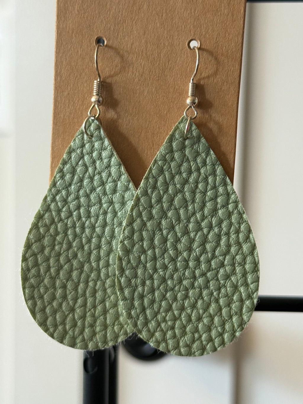 Large solid earrings